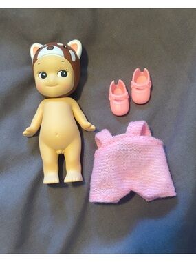 Sonny Angel H Family Series Deer with Outfit & Shoes